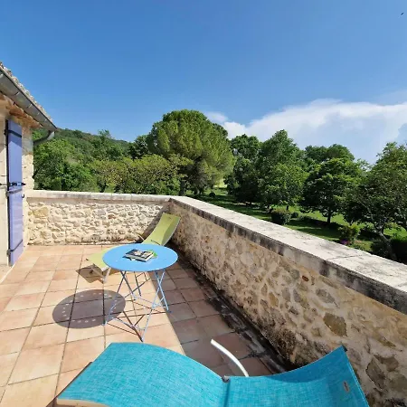 Holiday home Charming Stone House With Terrace And Garden, Lussan *